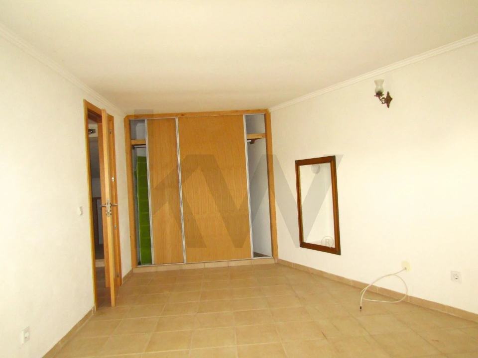 Moradia T3 para Venda em Gafete Foto 24