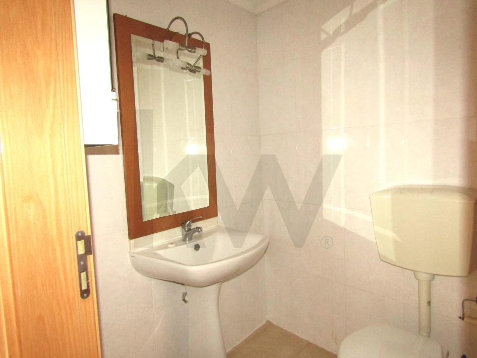 Moradia T3 para Venda em Gafete Foto 20