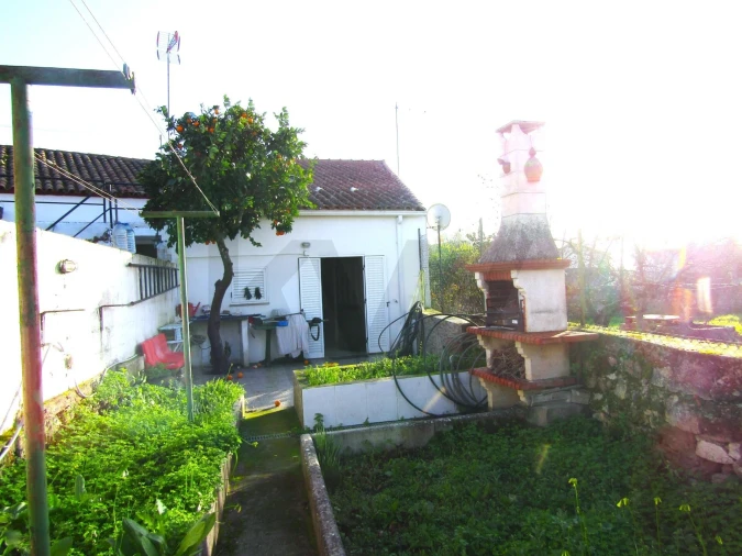 Moradia T3 para Venda em Gafete Foto 35