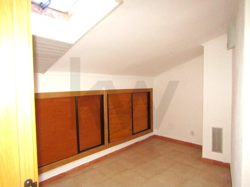 Moradia T3 para Venda em Gafete Foto 17