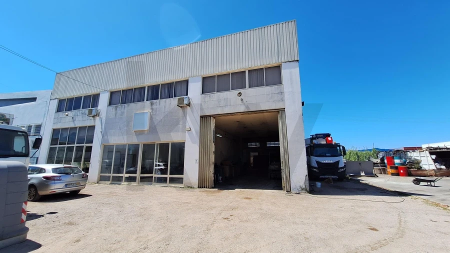 Terreno para Venda em Alhos Vedros Foto 2