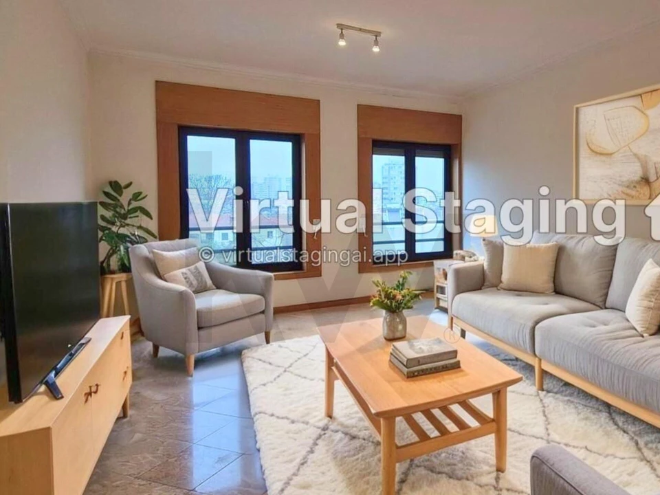 Apartamento T2 para Arrendamento em Lordelo do Ouro e Massarelos Foto 1