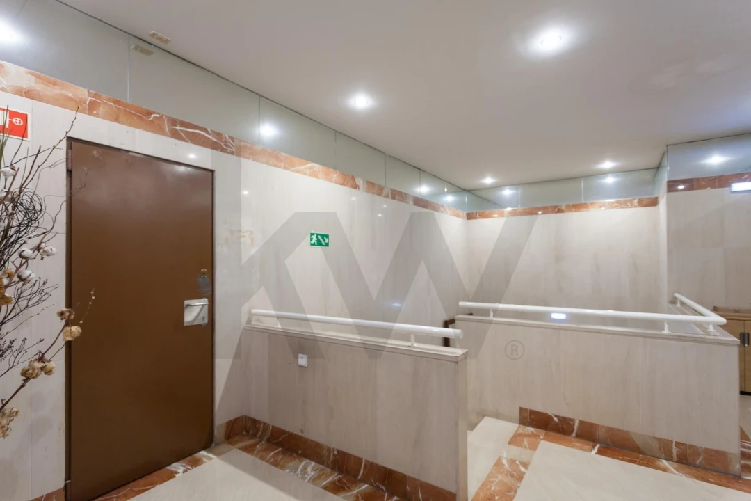 Escritório para Arrendamento em Avenidas Novas Foto 19