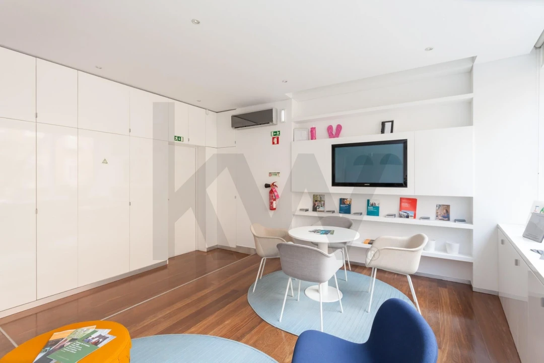 Escritório para Arrendamento em Avenidas Novas Foto 5