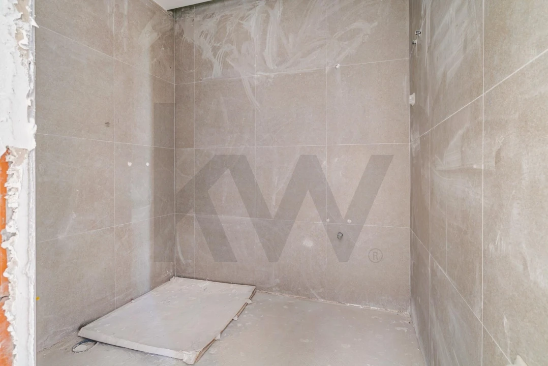 Moradia T4 para Venda em Lousa Foto 13