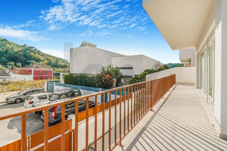 Moradia T4 para Venda em Lousa Foto 6