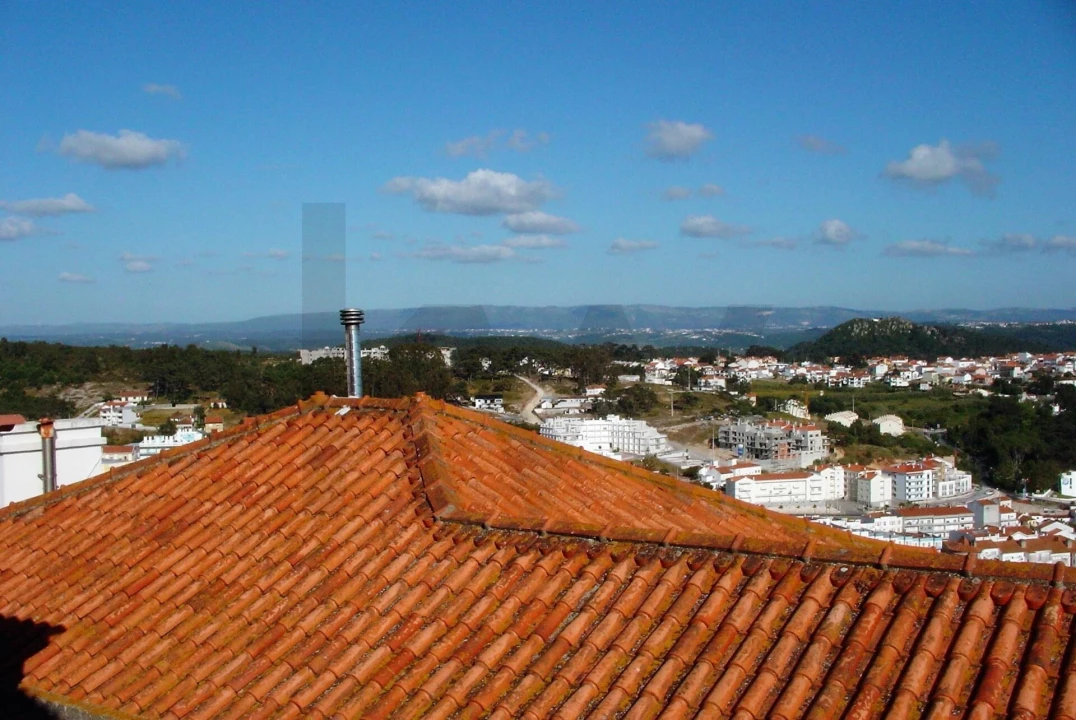 Moradia T4 para Arrendamento em Nazare Foto 4