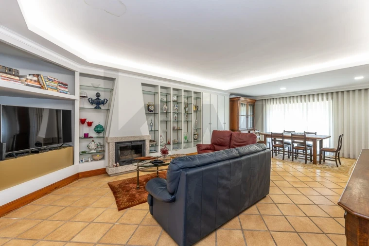 Quinta T4 para Venda em Esmeriz e Cabeçudos Foto 27