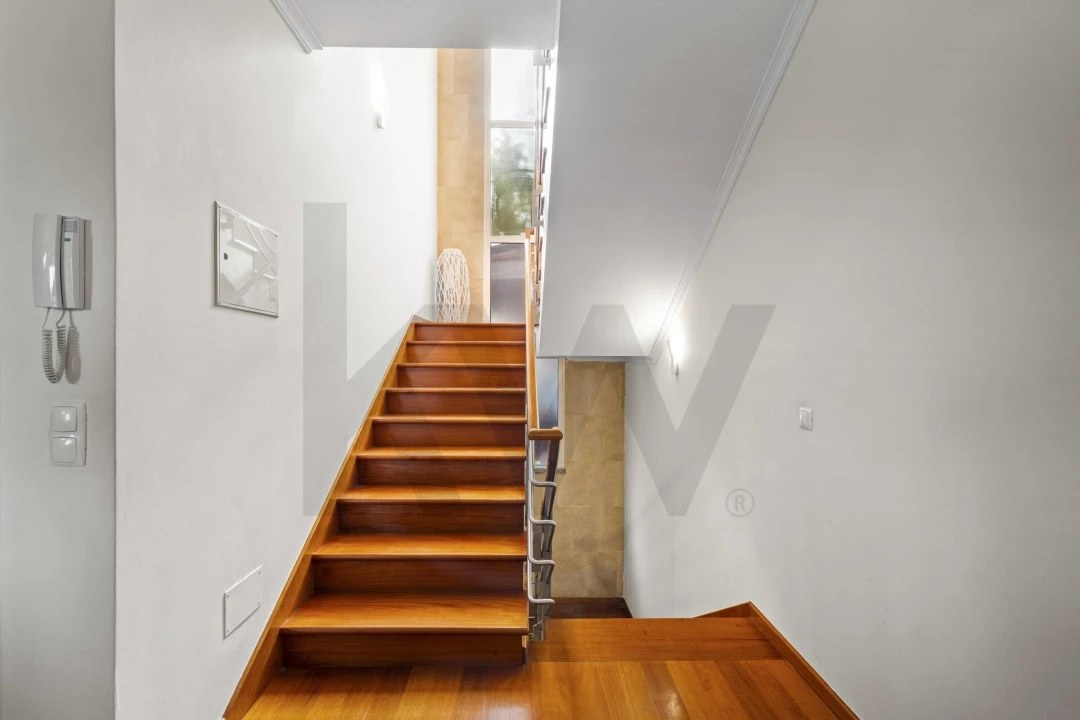 Moradia T3 para Venda em Caniço Foto 18