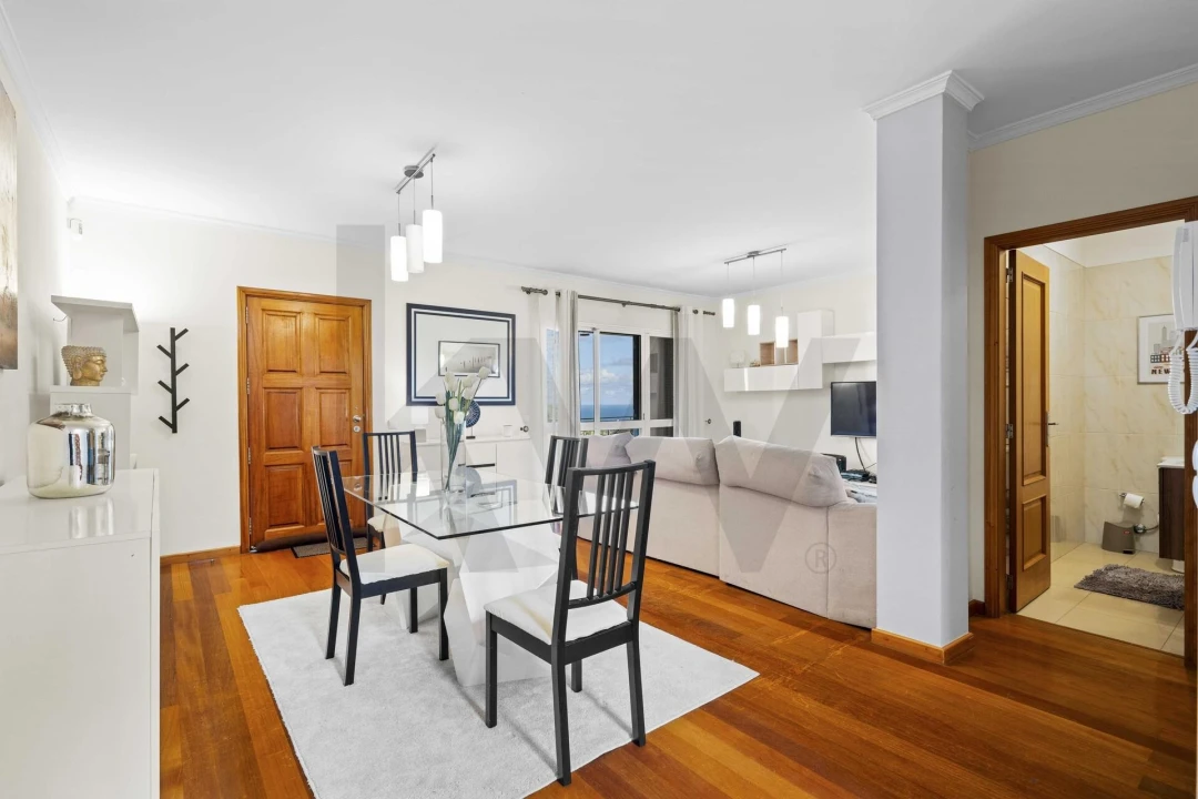 Moradia T3 para Venda em Caniço Foto 2