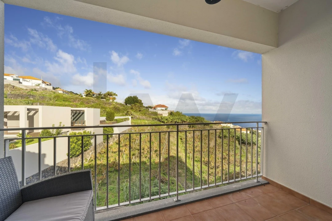 Moradia T3 para Venda em Caniço Foto 4