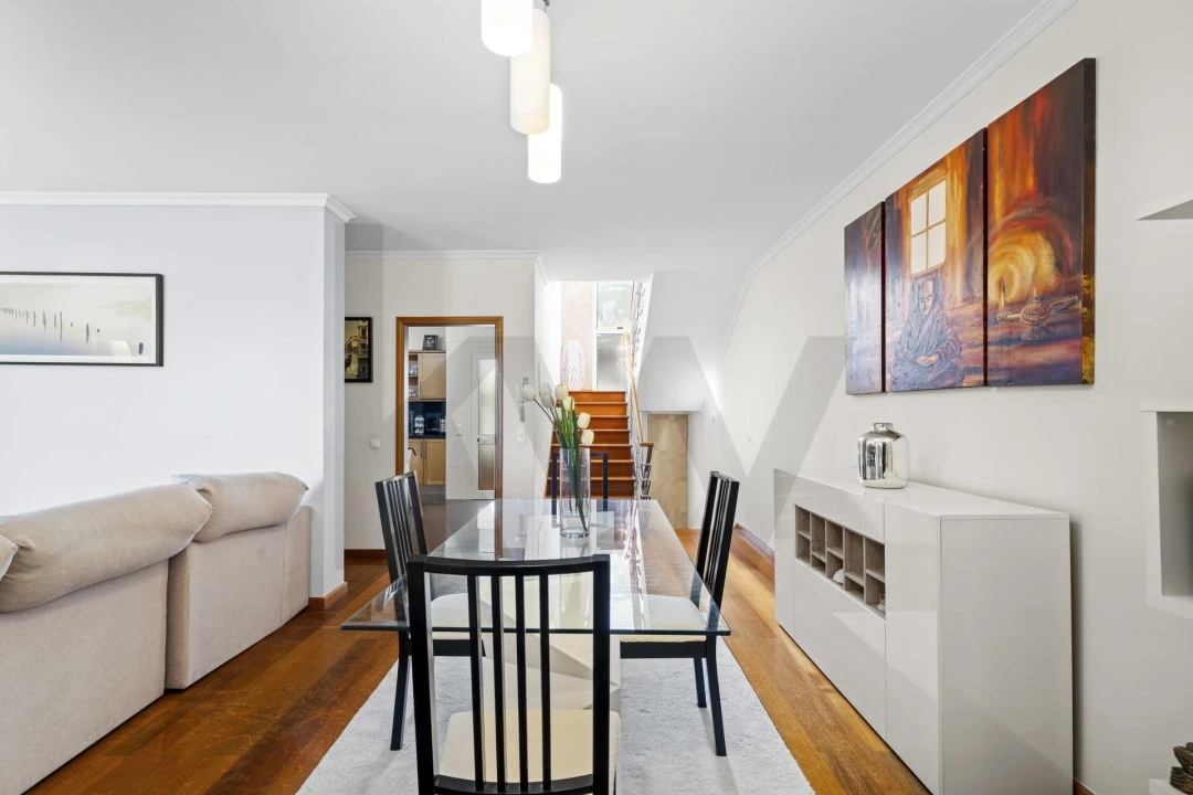 Moradia T3 para Venda em Caniço Foto 3