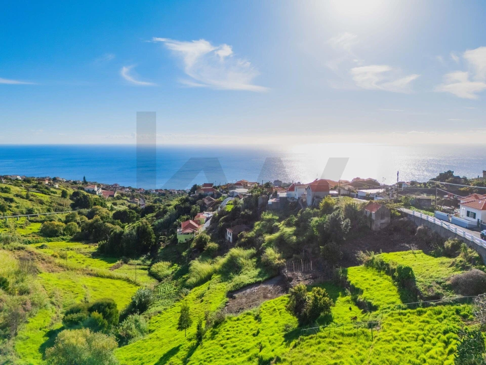 Terreno para Venda em Arco da Calheta Foto 27