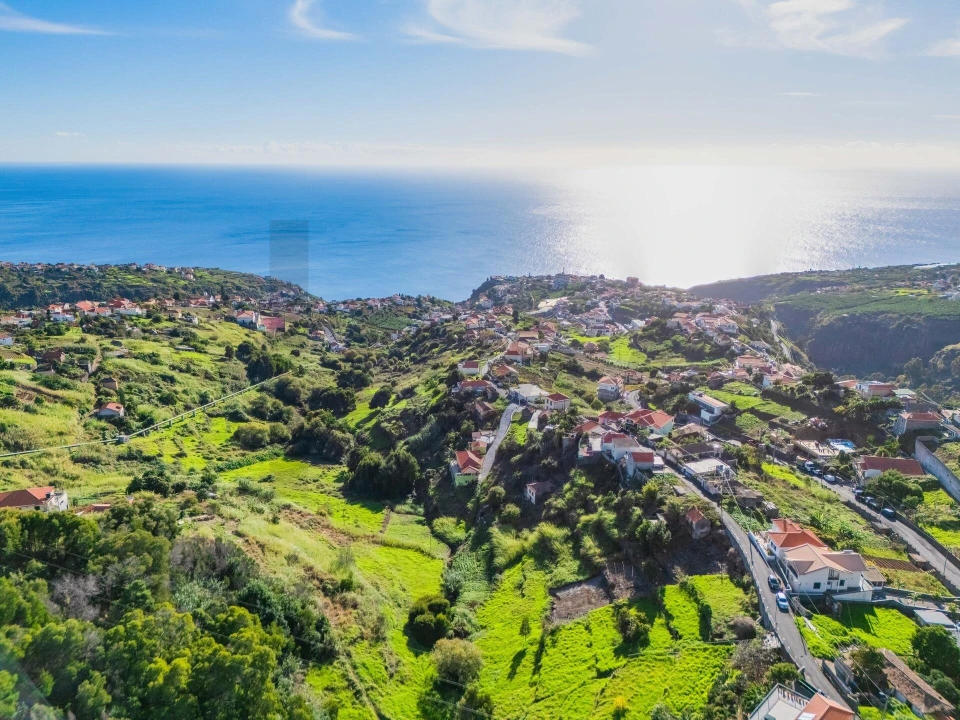 Terreno para Venda em Arco da Calheta Foto 15