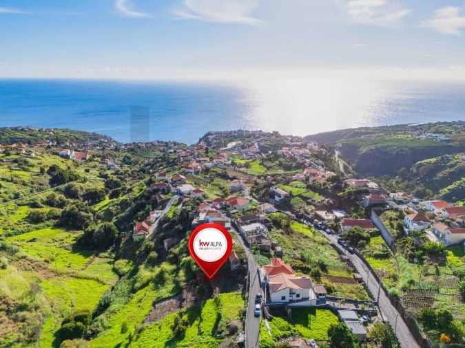 Terreno para Venda em Arco da Calheta Foto 12