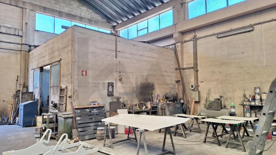 Armazém para Venda em Alhos Vedros Foto 3