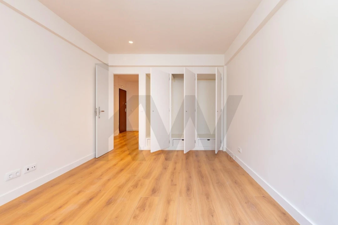 Apartamento T3 para Venda em Moscavide e Portela Foto 21