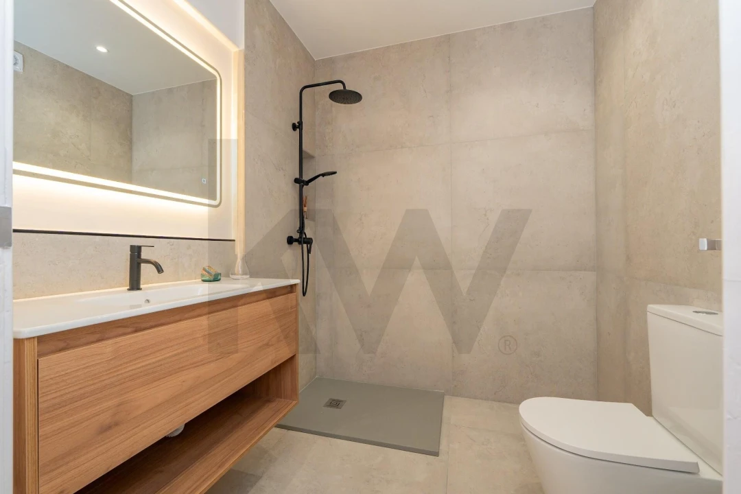 Apartamento T3 para Venda em Moscavide e Portela Foto 27