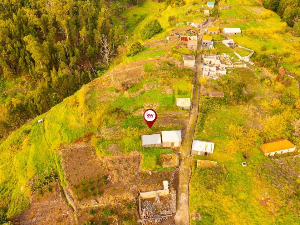 Terreno para Venda em Estreito da Calheta Foto 16