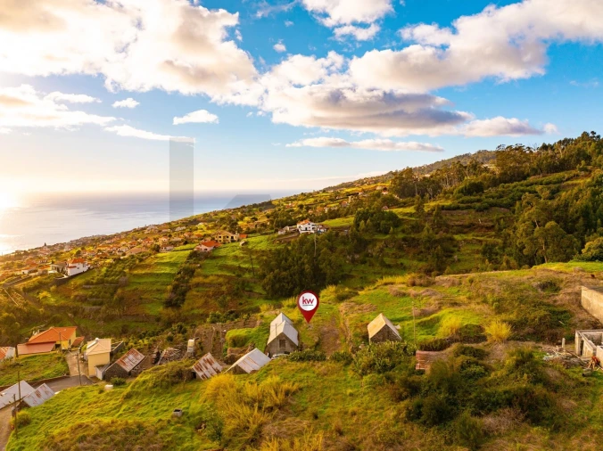 Terreno para Venda em Estreito da Calheta Foto 9
