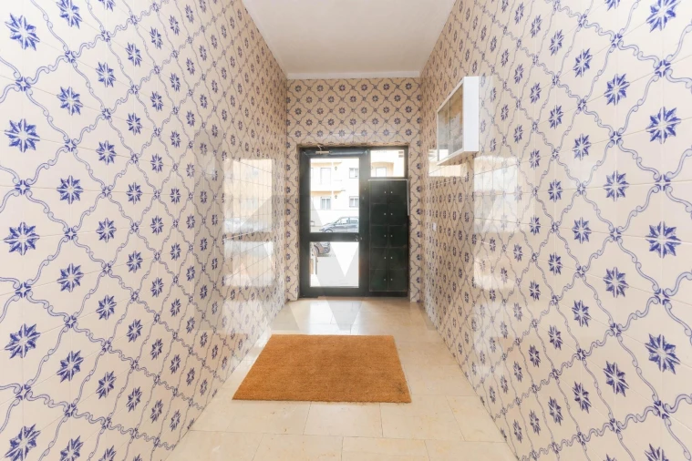 Apartamento T2 para Venda em Esmoriz Foto 2