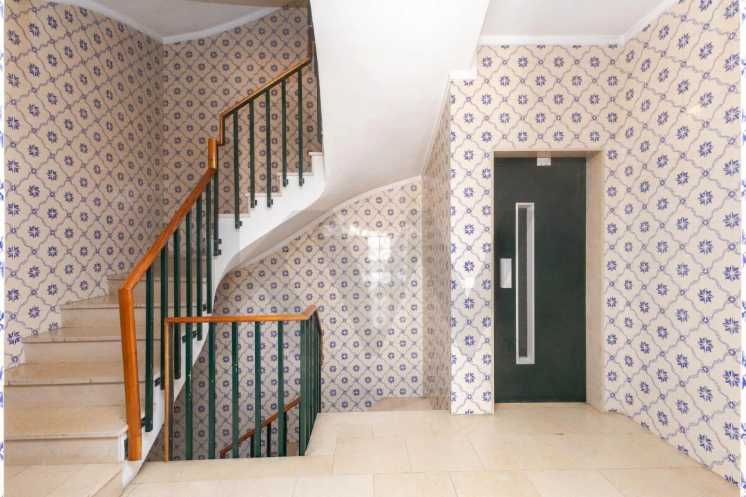 Apartamento T2 para Venda em Esmoriz Foto 3