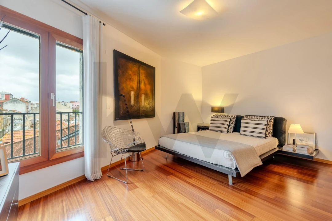 Apartamento T3 para Arrendamento em Campo de Ourique Foto 19