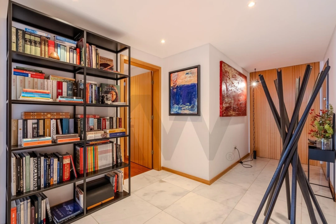 Apartamento T3 para Arrendamento em Campo de Ourique Foto 15