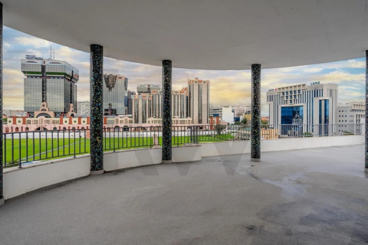 Apartamento T3 para Arrendamento em Campo de Ourique Foto 37