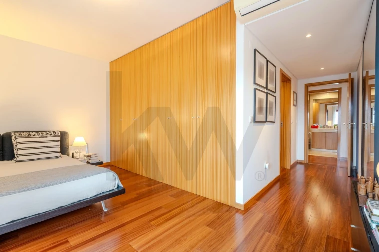 Apartamento T3 para Arrendamento em Campo de Ourique Foto 20