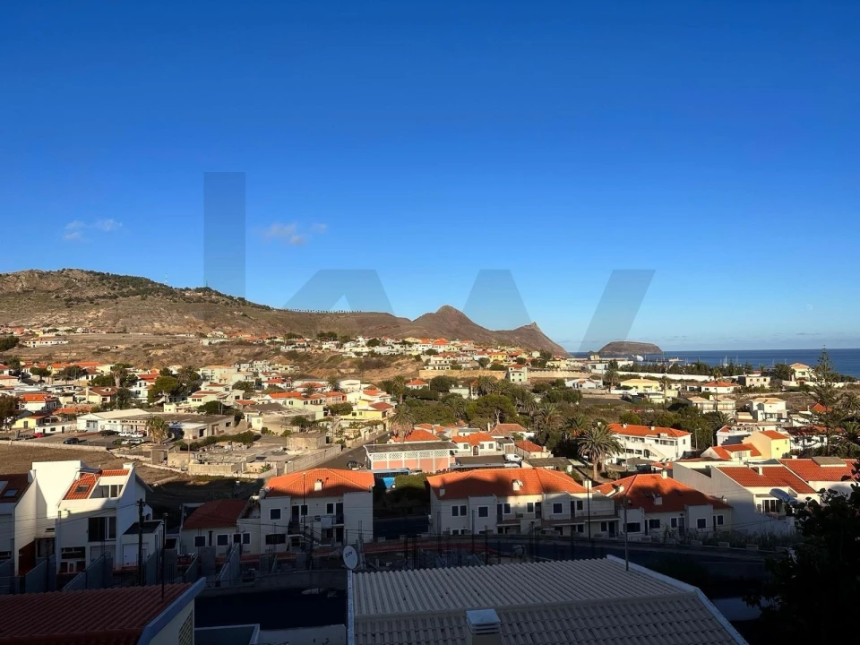 Moradia T3 para Venda em Porto Santo Foto 26