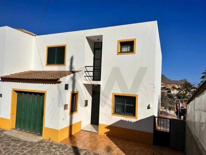 Moradia T3 para Venda em Porto Santo Foto 1