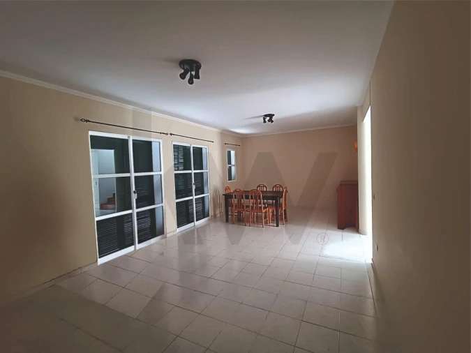 Moradia T3 para Venda em Porto Santo Foto 14