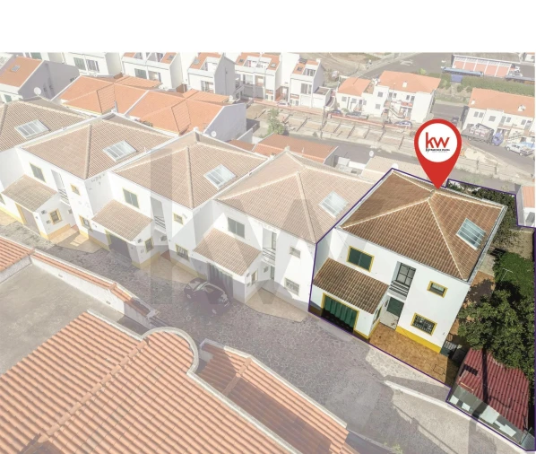 Moradia T3 para Venda em Porto Santo Foto 5