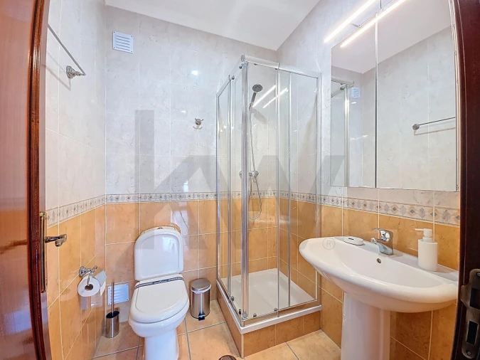 Apartamento T3 para Venda em Romeira e Várzea Foto 18