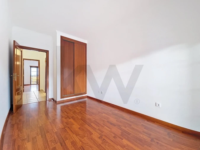 Apartamento T3 para Venda em Romeira e Várzea Foto 10