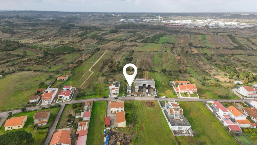 Moradia T1 para Venda em Casal Comba