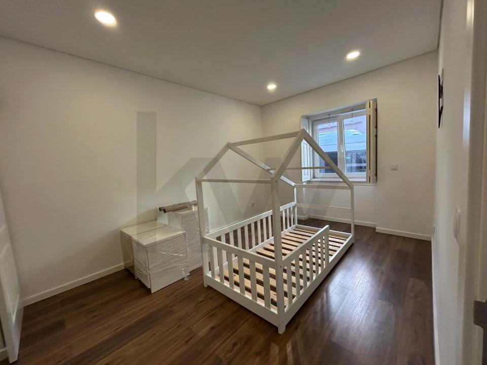 Apartamento T2 para Venda em Barreiro e Lavradio Foto 24