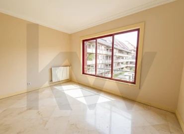Apartamento T2 para Arrendamento em Cascais e Estoril