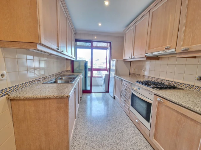Apartamento T2 para Arrendamento em Cascais e Estoril Foto 10