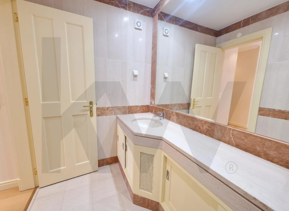 Apartamento T2 para Arrendamento em Cascais e Estoril Foto 30