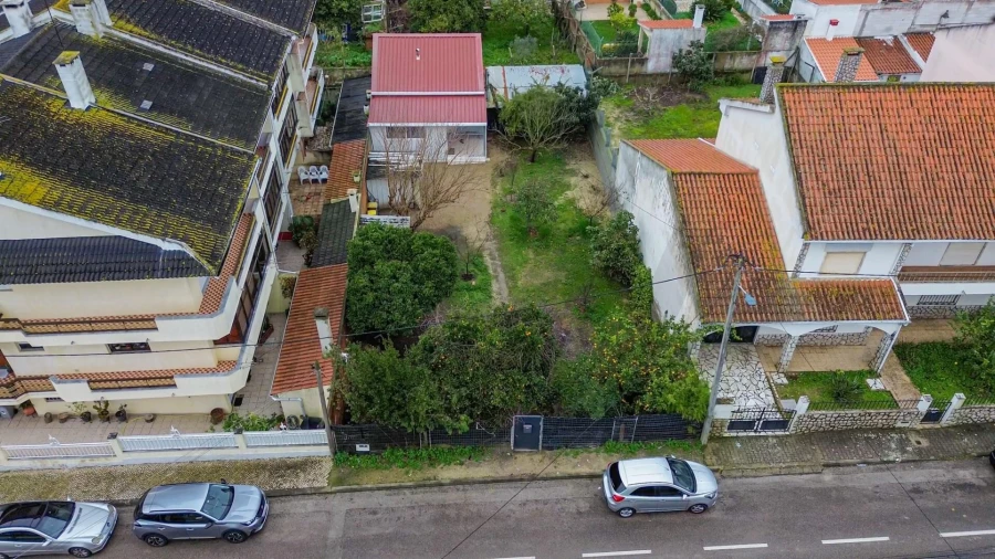 Terreno para Venda em Corroios Foto 3