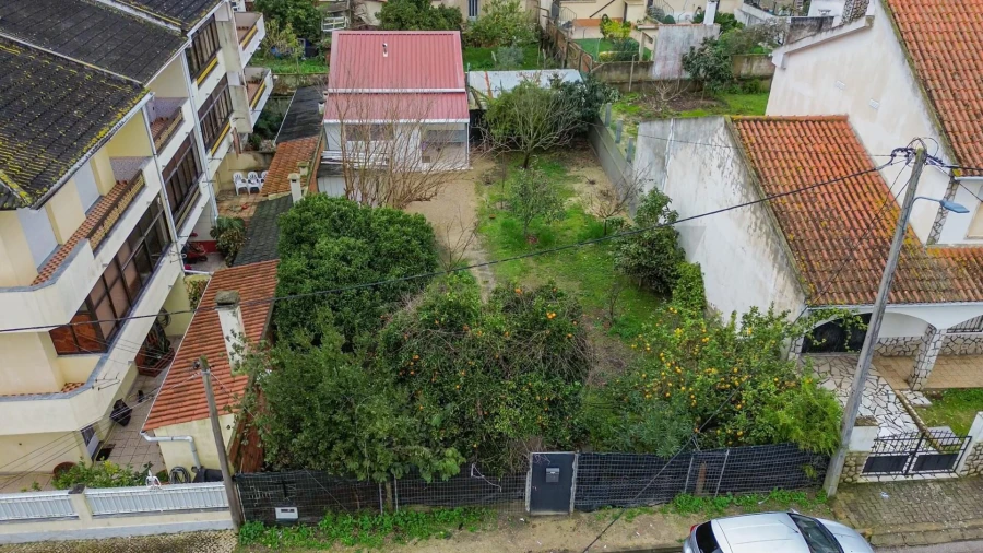 Terreno para Venda em Corroios Foto 2