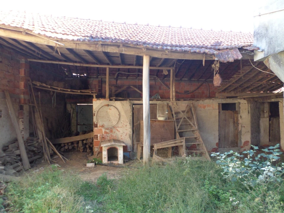 Moradia T3 para Venda em Sazes do Lorvão Foto 26