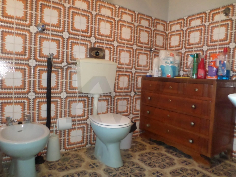 Moradia T3 para Venda em Sazes do Lorvão Foto 11