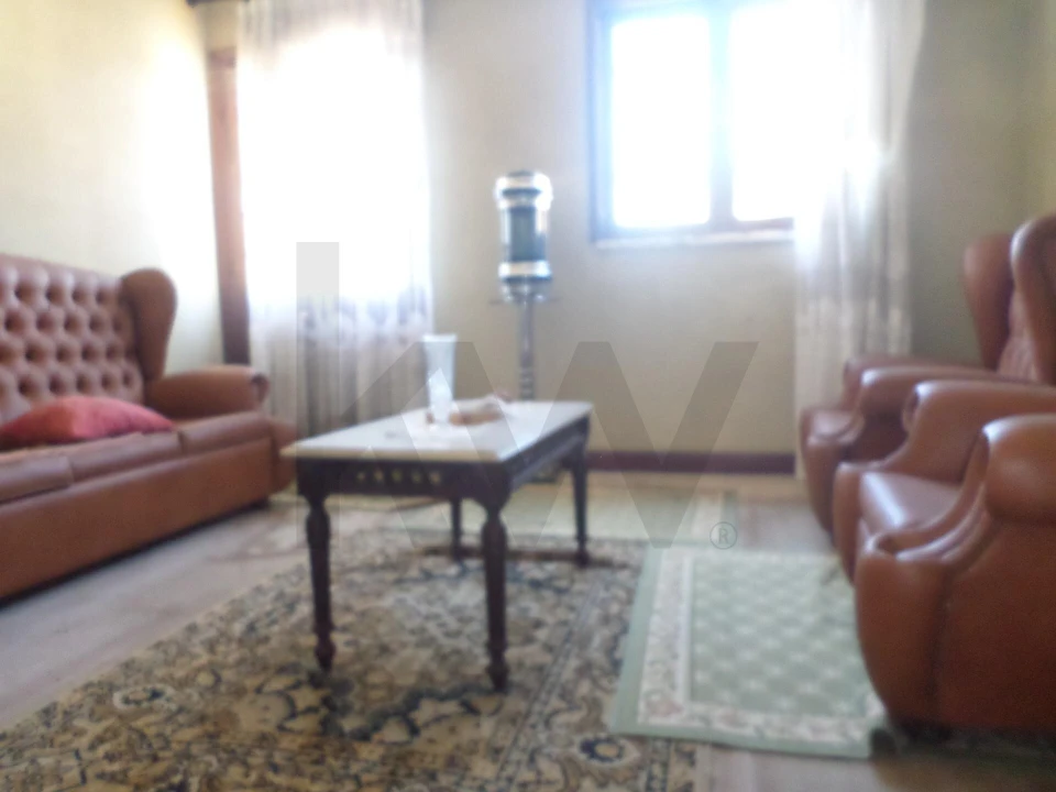 Moradia T3 para Venda em Sazes do Lorvão Foto 3