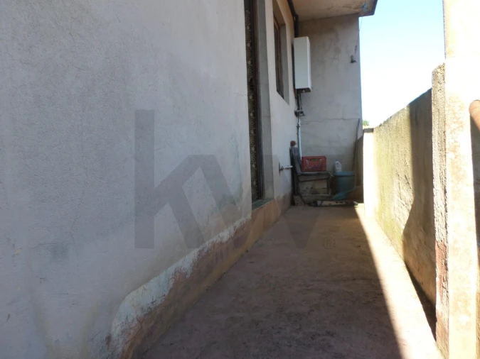 Moradia T3 para Venda em Sazes do Lorvão Foto 16