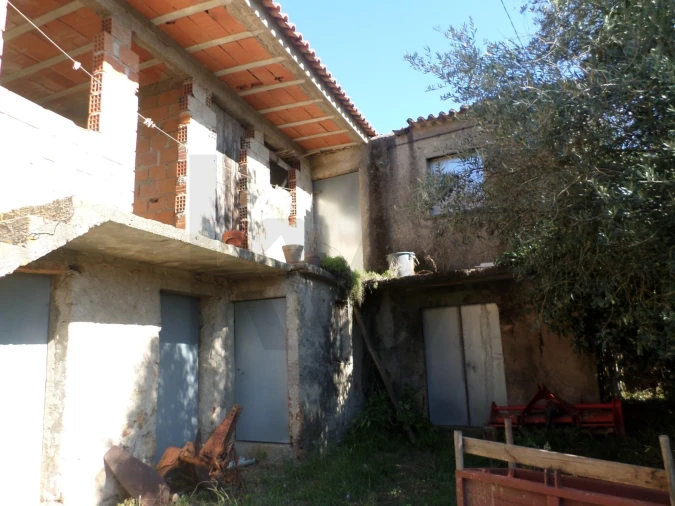 Moradia T3 para Venda em Sazes do Lorvão Foto 29