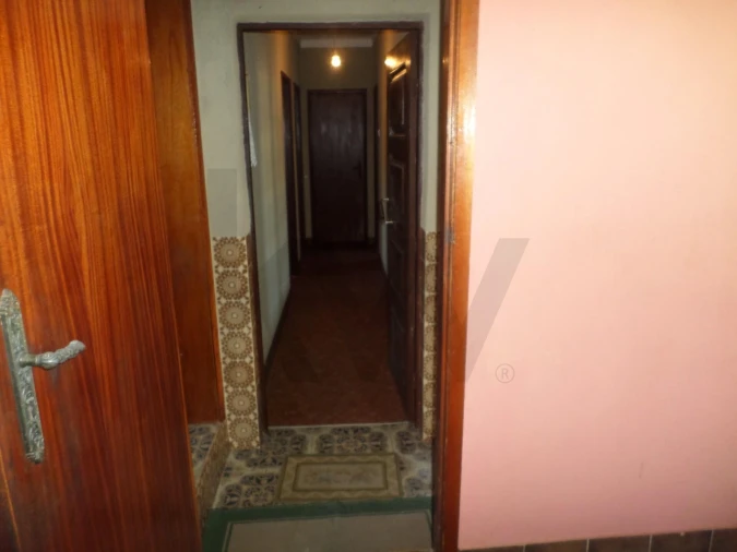 Moradia T3 para Venda em Sazes do Lorvão Foto 8