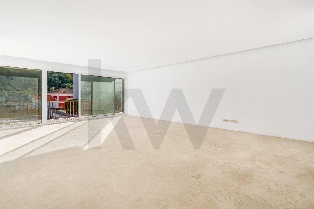 Moradia T4 para Venda em Lousa Foto 4